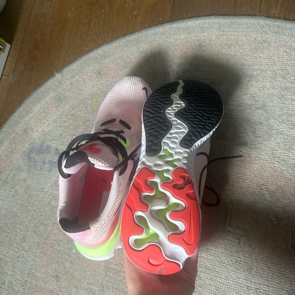 NIKE renew run foam women’s size 9 - Picture 5 of 5